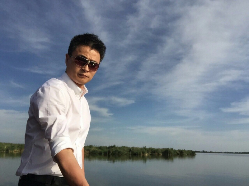 罗的第一张照片--基督教相亲网