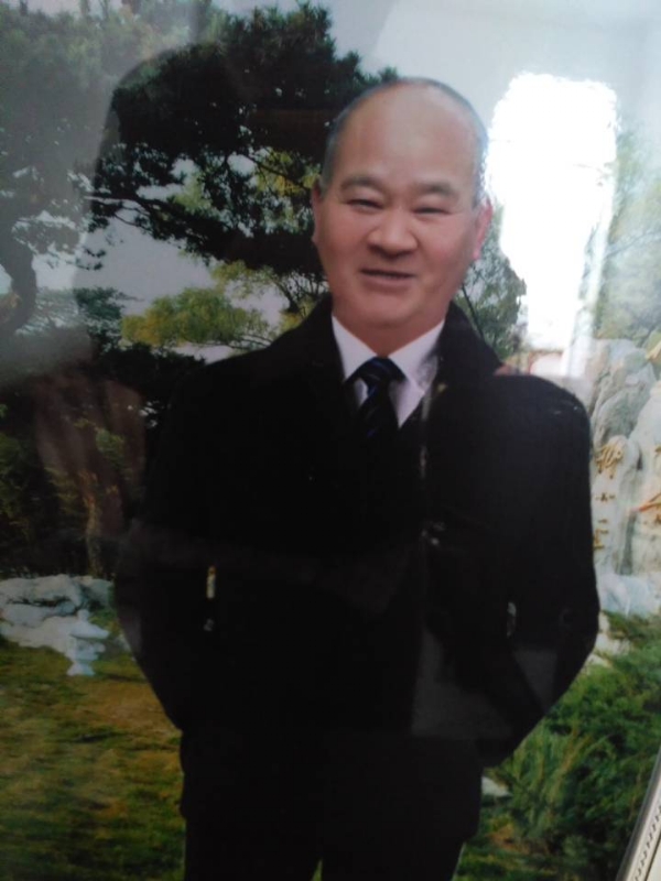 老方丈的第一张照片--基督教相亲网