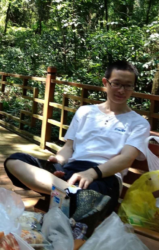 亲临的第一张照片--基督教相亲网