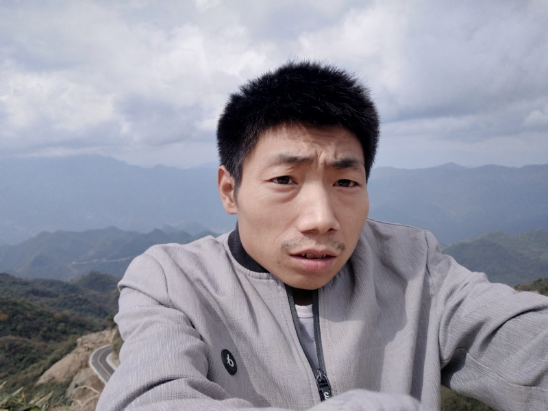 向后半生奋斗的第一张照片--基督教相亲网