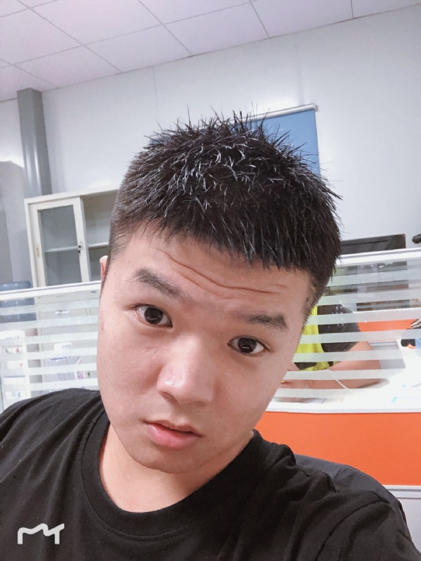 不忘初心的第一张照片--基督教相亲网