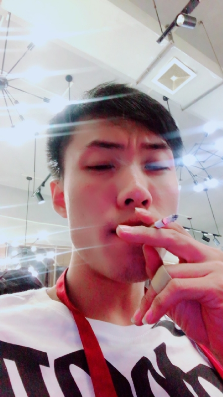 乐天的第四张照片--基督教相亲网