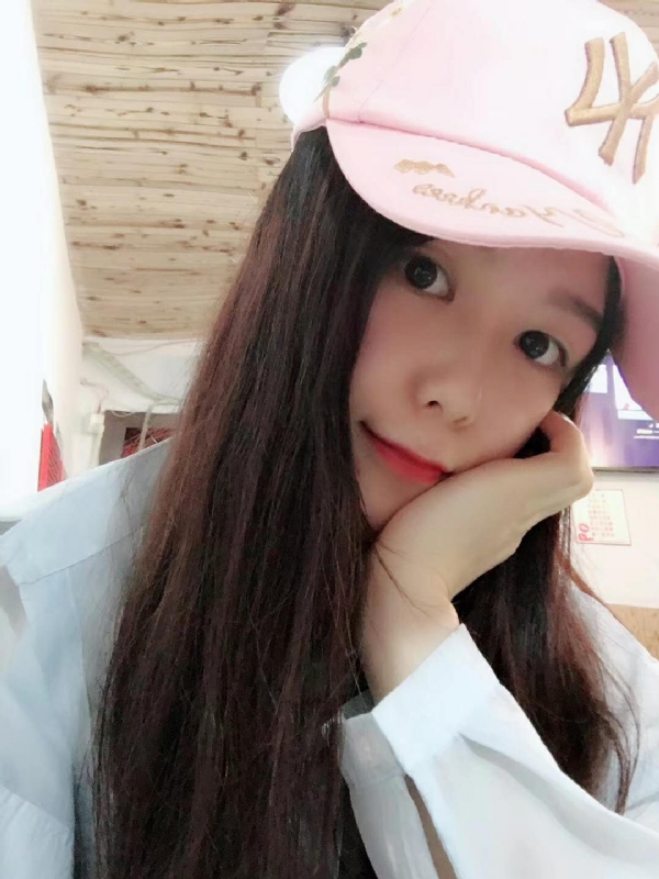 丹丹的第一张照片--基督教相亲网