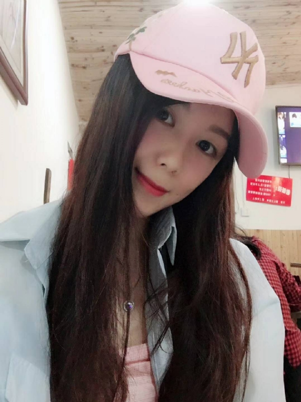 丹丹的第三张照片--基督教相亲网
