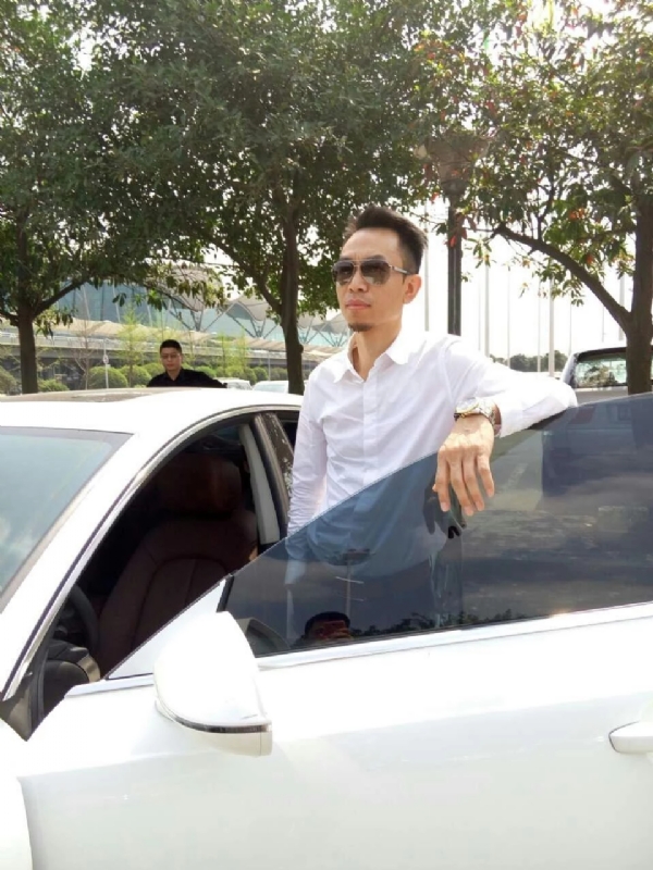 杨岳的第一张照片--基督教相亲网