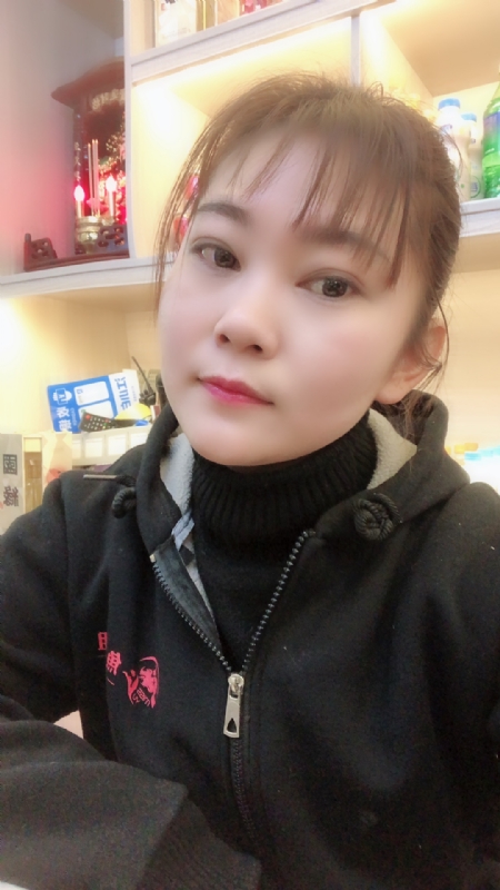 泡沫的第一张照片--基督教相亲网