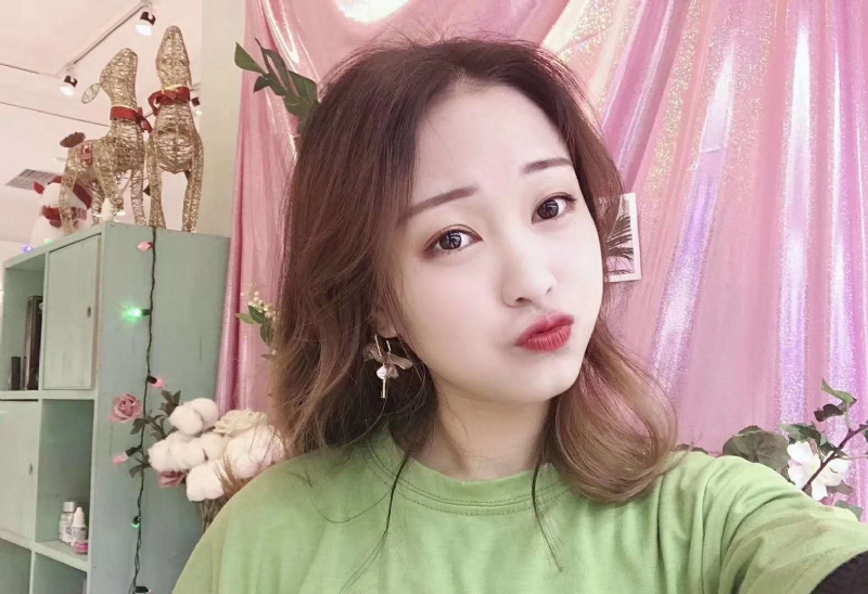 罗兰的第二张照片--基督教相亲网