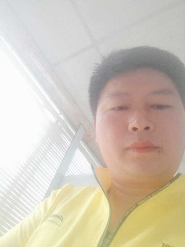 山男的第一张照片--基督教相亲网