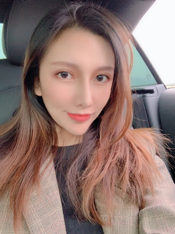 李岚Lancy的第一张照片--基督教相亲网