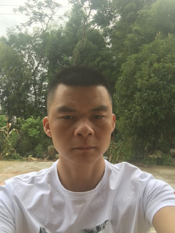 分叉路口再上车的第一张照片--基督教相亲网