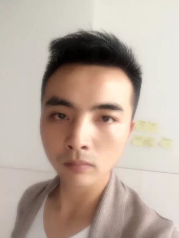 Adam的第一张照片--基督教相亲网