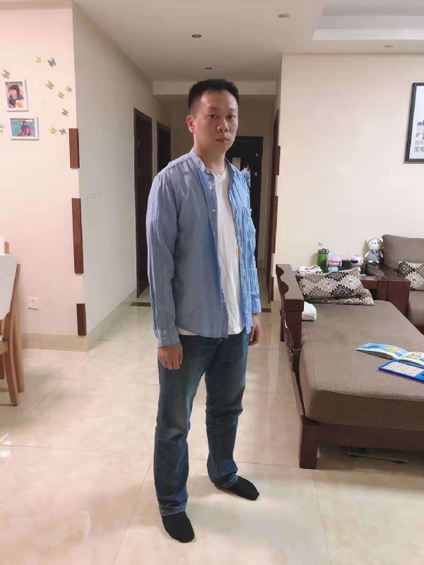 以勒的第一张照片--基督教相亲网