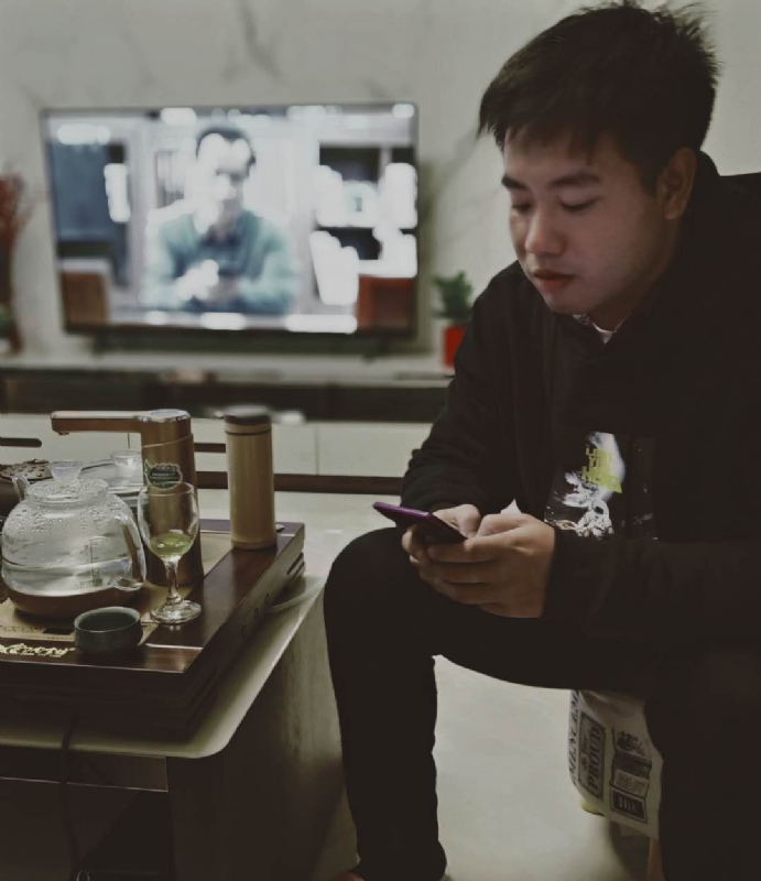嗯今年能脱单吗的第一张照片--基督教相亲网