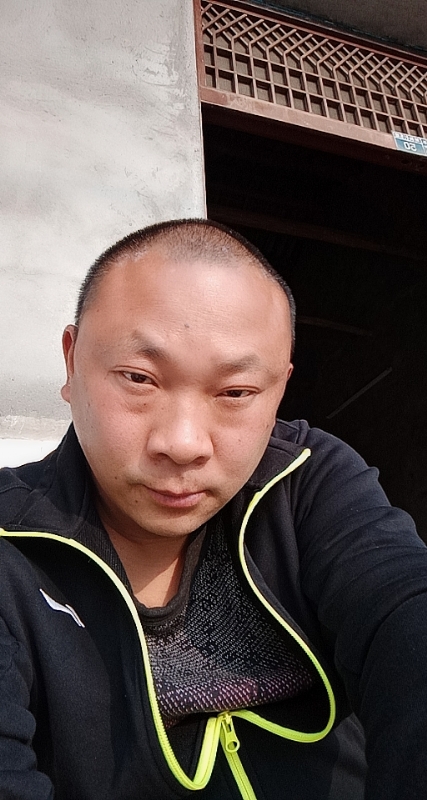 马克的第一张照片--基督教相亲网