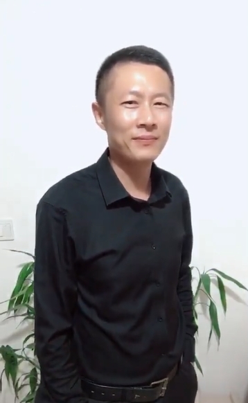 地huhi的第一张照片--基督教相亲网