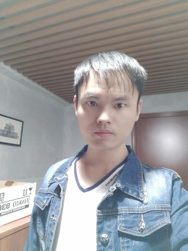 阿信的第一张照片--基督教相亲网
