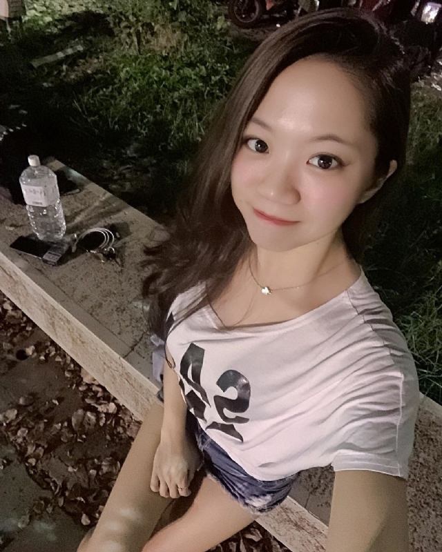 欣欣的第一张照片--基督教相亲网