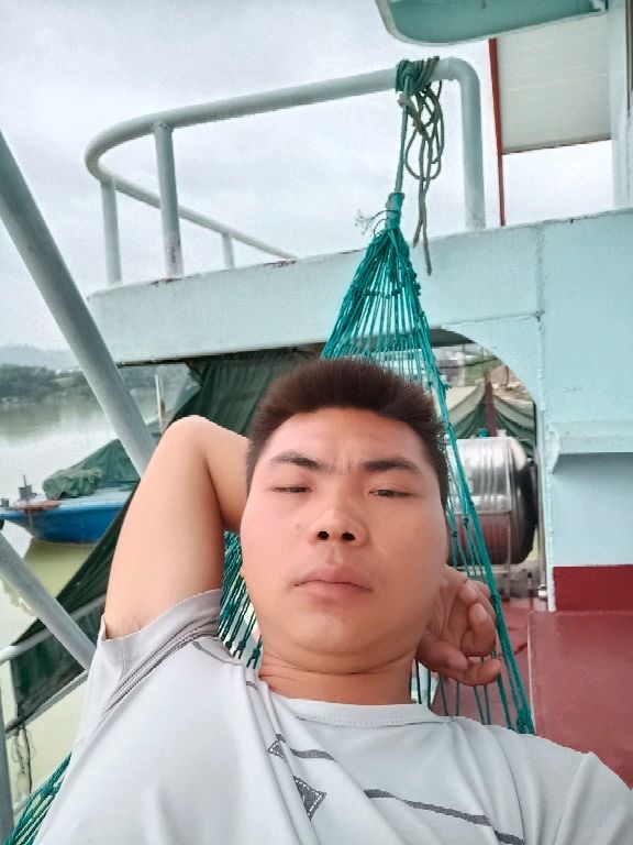 小哥哥的第一张照片--基督教相亲网