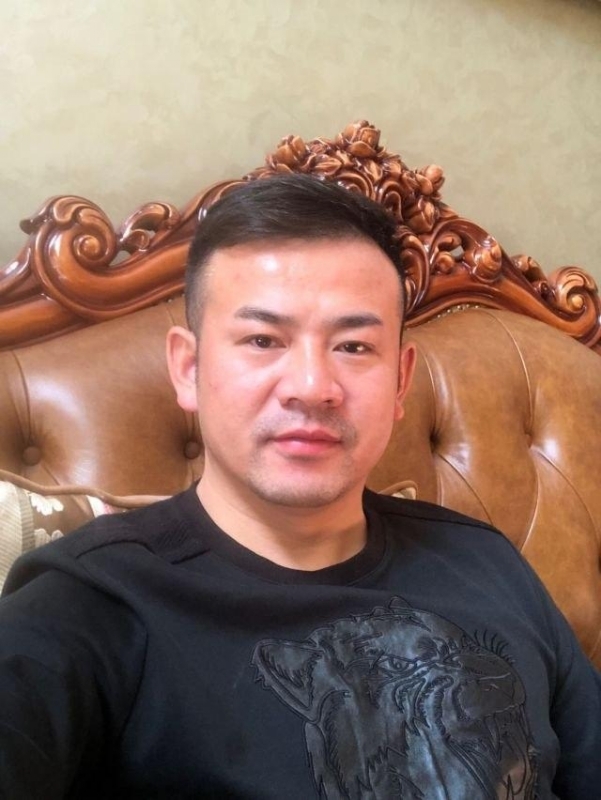 治国的第一张照片--基督教相亲网