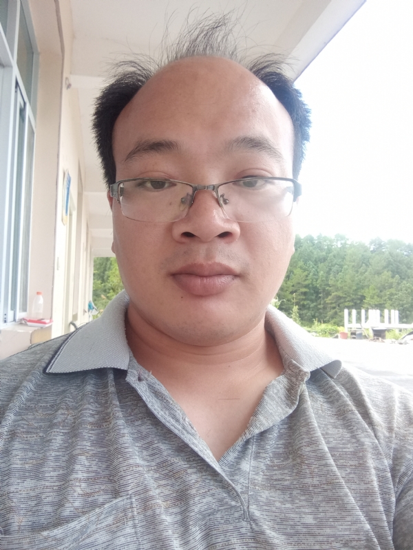 蓝色星空的第一张照片--基督教相亲网