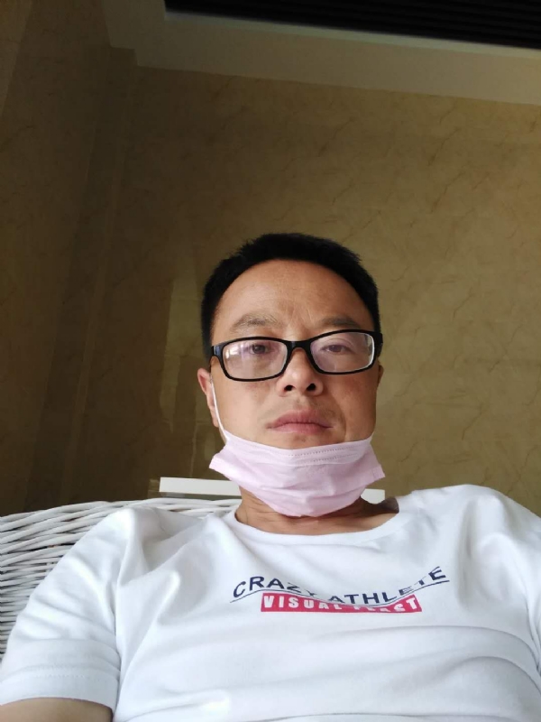 小马奔腾的第一张照片--基督教相亲网