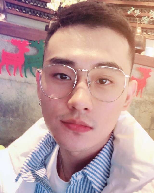 胡强很孤单的第一张照片--基督教相亲网