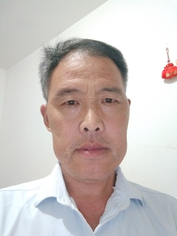 邹学辉的第三张照片--基督教相亲网