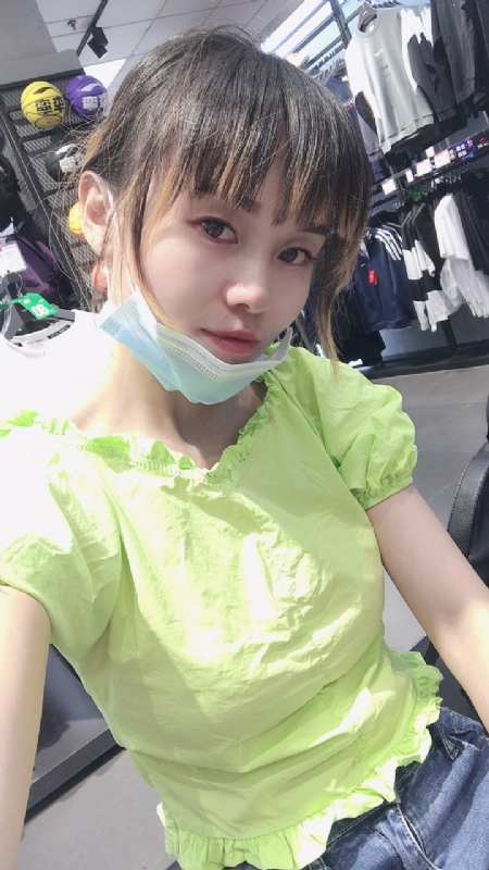 婀娜袅袅的第一张照片--基督教相亲网