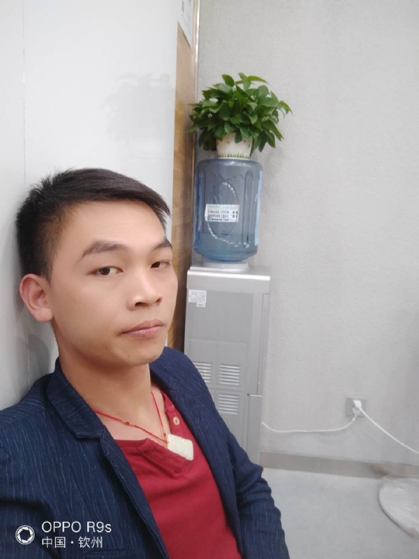 只想好好的爱一个人的第一张照片--基督教相亲网