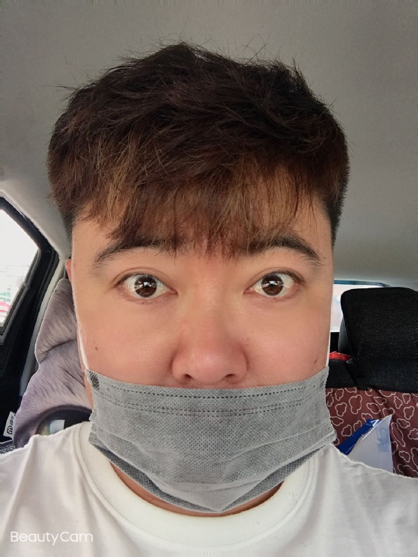 情有独钟的第一张照片--基督教相亲网