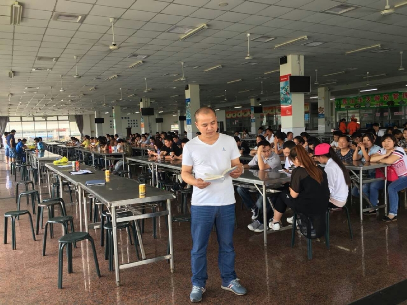 人在旅途的第二张照片--基督教相亲网
