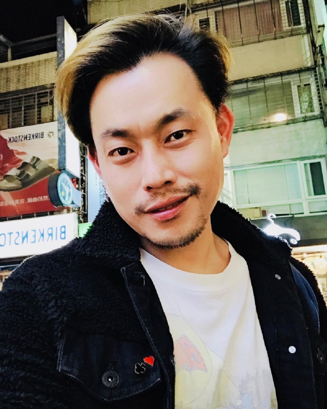 阿偉的第一张照片--基督教相亲网