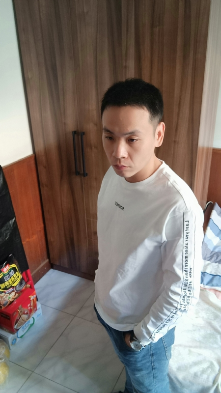 没有蜡笔的小航的第二张照片--基督教相亲网