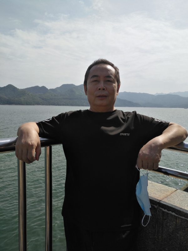 重振雄风的第四张照片--基督教相亲网