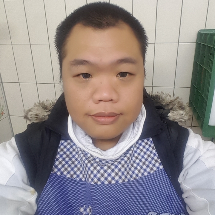 黑熊的第一张照片--基督教相亲网