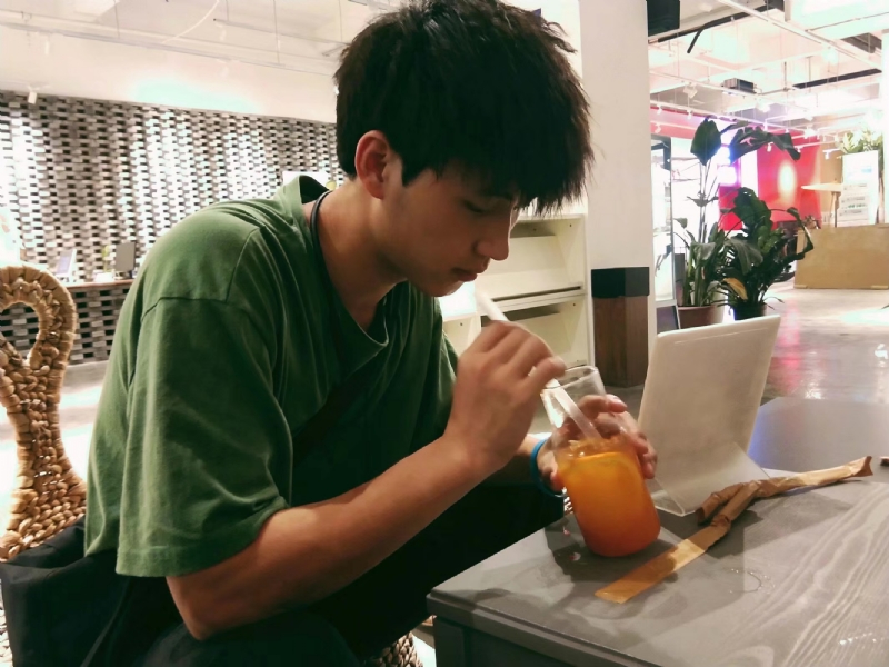一花一世界的第二张照片--基督教相亲网
