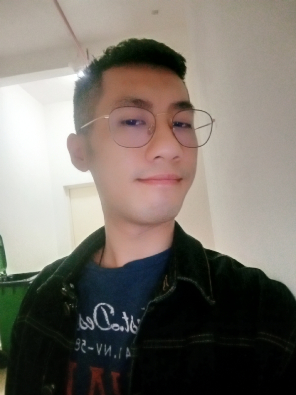 赫兹的第一张照片--基督教相亲网