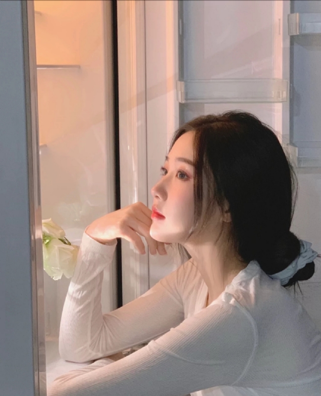 風吹過臉頰的第一张照片--基督教相亲网