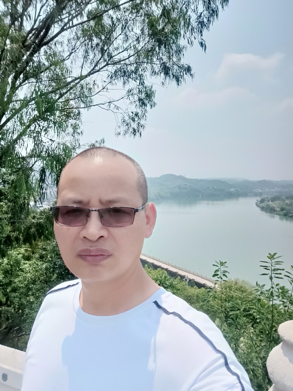 随缘随性的第一张照片--基督教相亲网