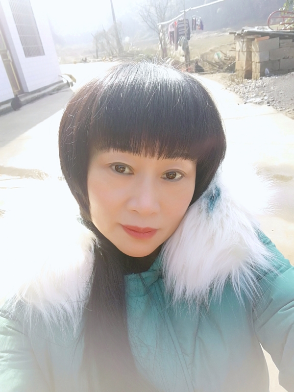 金鱼儿的第一张照片--基督教相亲网