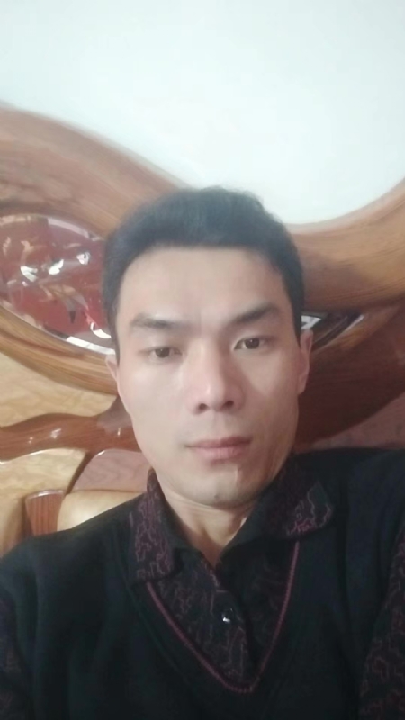 错把真心喂了狗的第四张照片--基督教相亲网