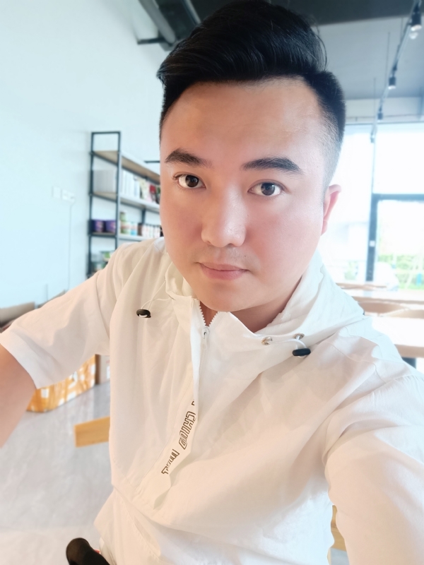 王先生的第一张照片--基督教相亲网
