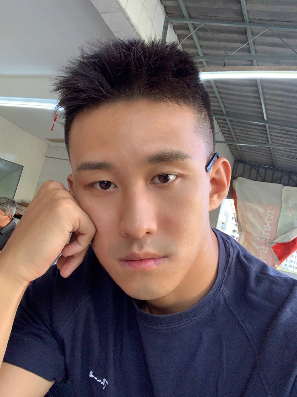 相见恨晚的第二张照片--基督教相亲网