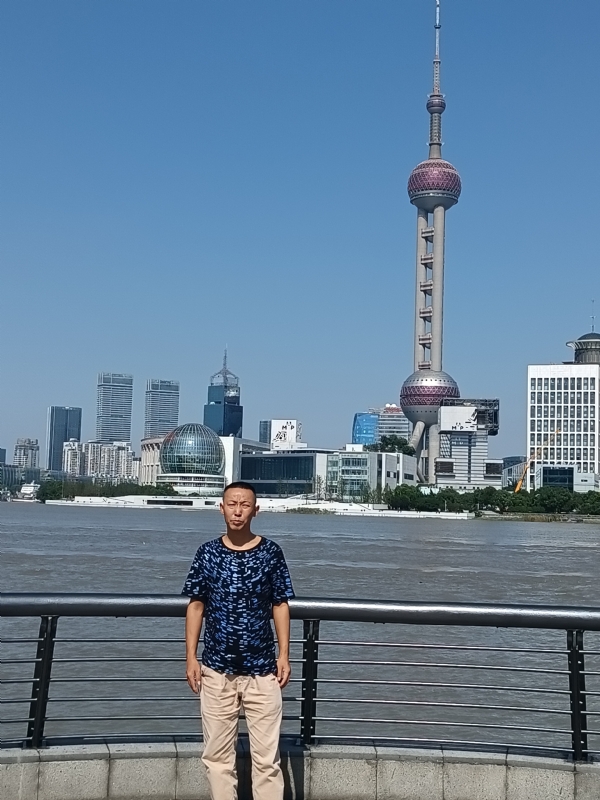 伪装浪漫的第一张照片--基督教相亲网