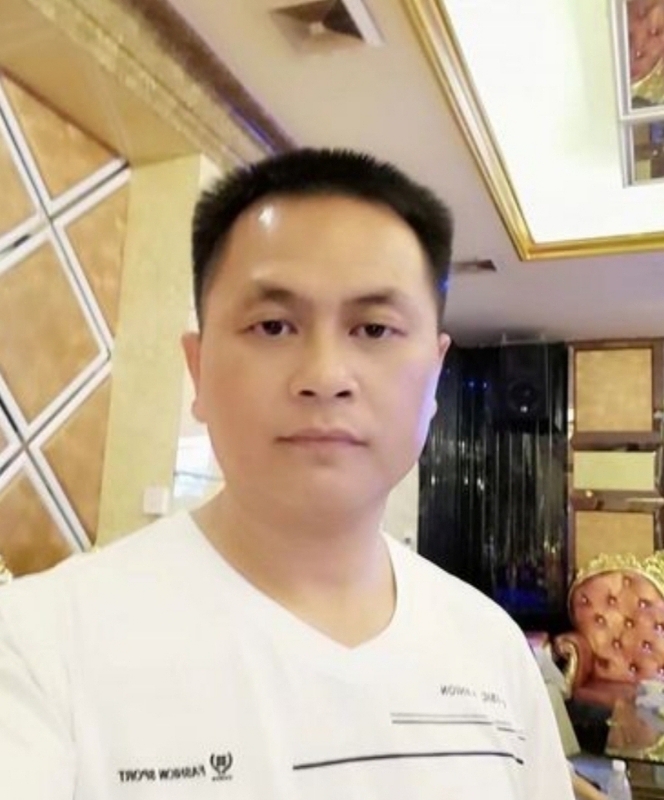 小梁的第二张照片--基督教相亲网
