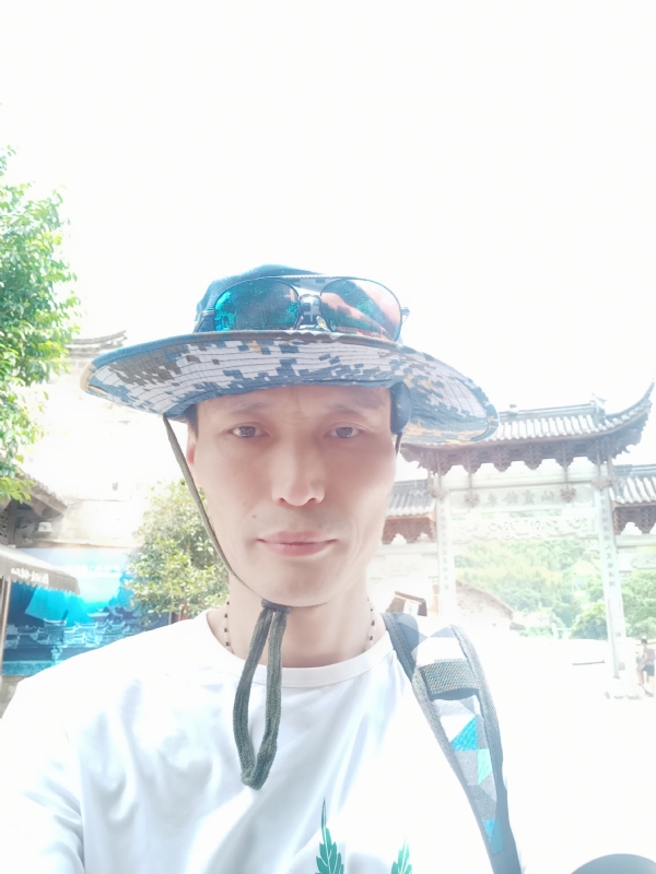 童群海的第一张照片--基督教相亲网