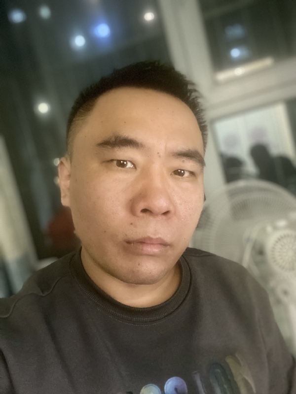 云的第四张照片--基督教相亲网