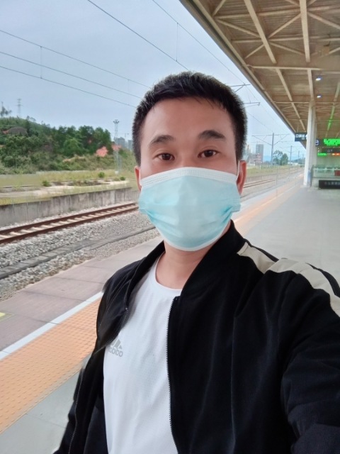 小李的第一张照片--基督教相亲网