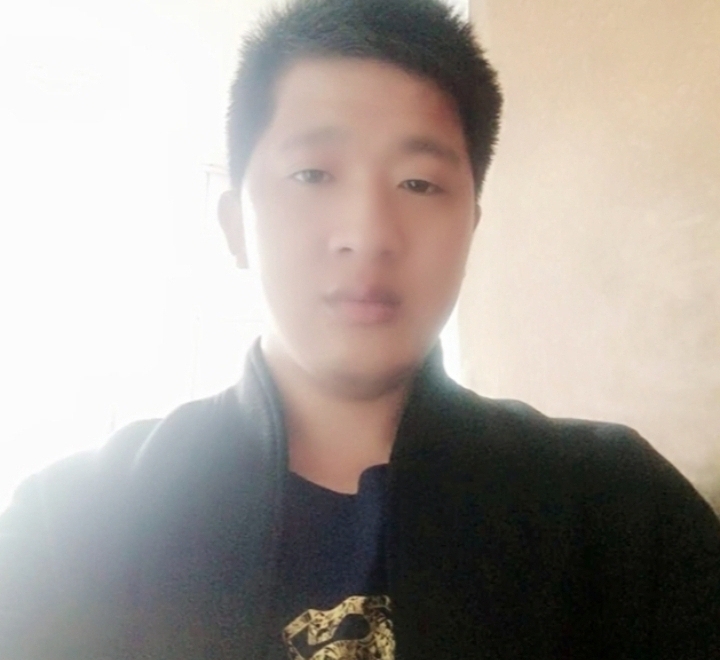 形影不离的第一张照片--基督教相亲网