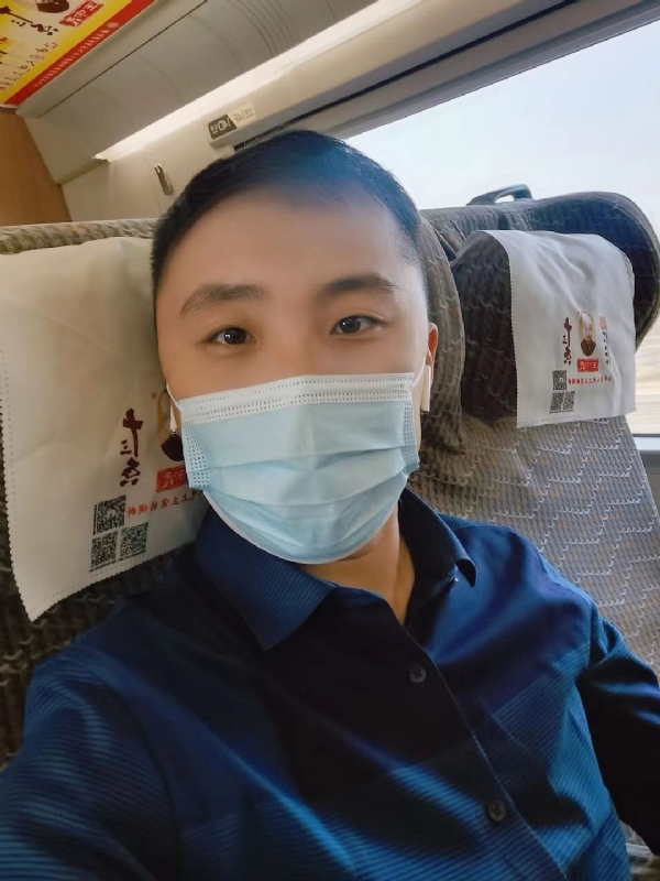 孤独的小屁猪的第二张照片--基督教相亲网